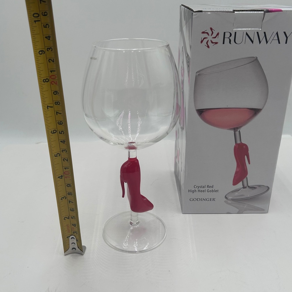 Godinger Runway Crystal Red High Heel Stiletto Wine Glass Goblet 20oz NEW - Picture 7 of 11